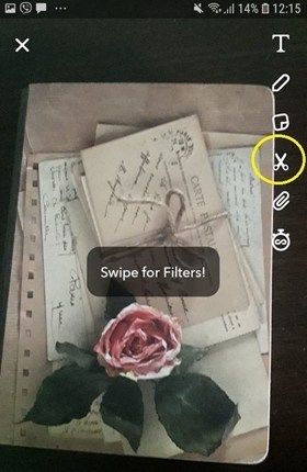как удалить наклейки на Snapchat